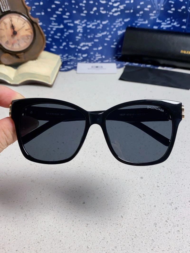 Balenciaga Sunglasses Refined 277031
