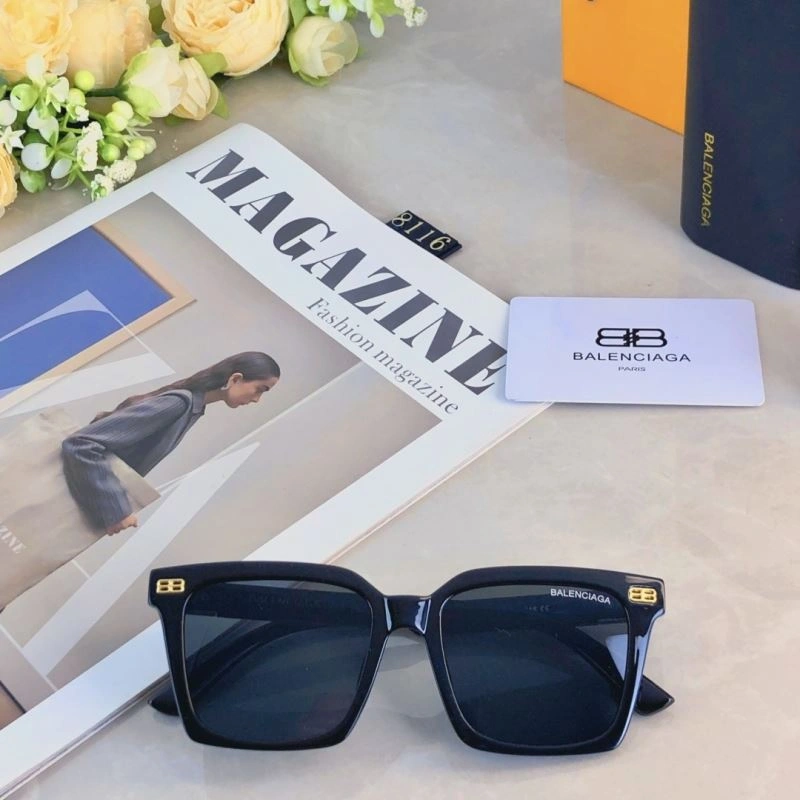 FlexibleFit Balenciaga Sunglasses 277016