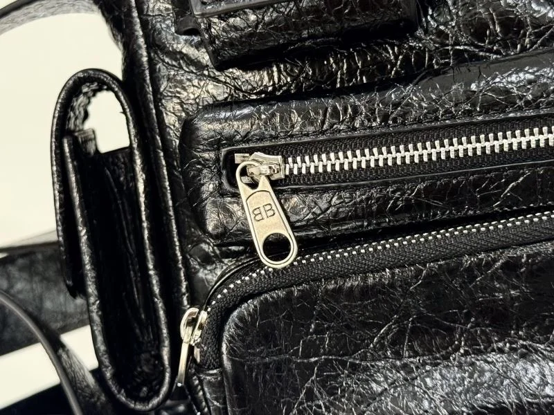 Balenciaga Superbusy Vintage Camera Bag - Spring Summer ModernLook 38246