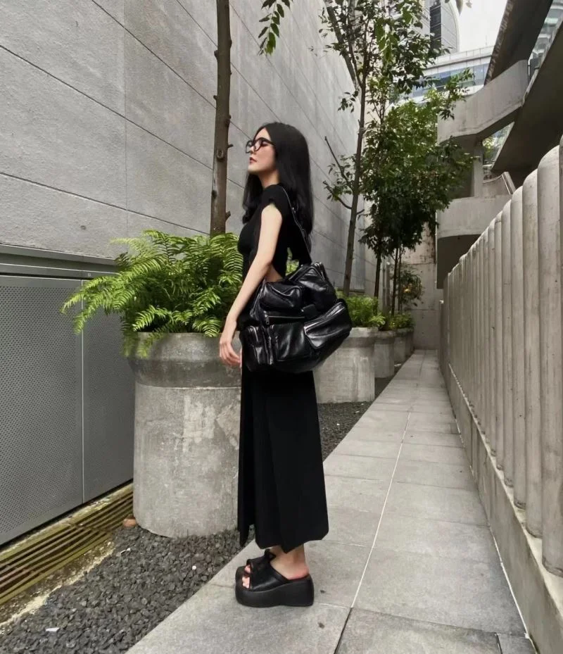 OnTrend Balenciaga Superbusy Vintage Lambskin Motorcycle Tote Bag 38292
