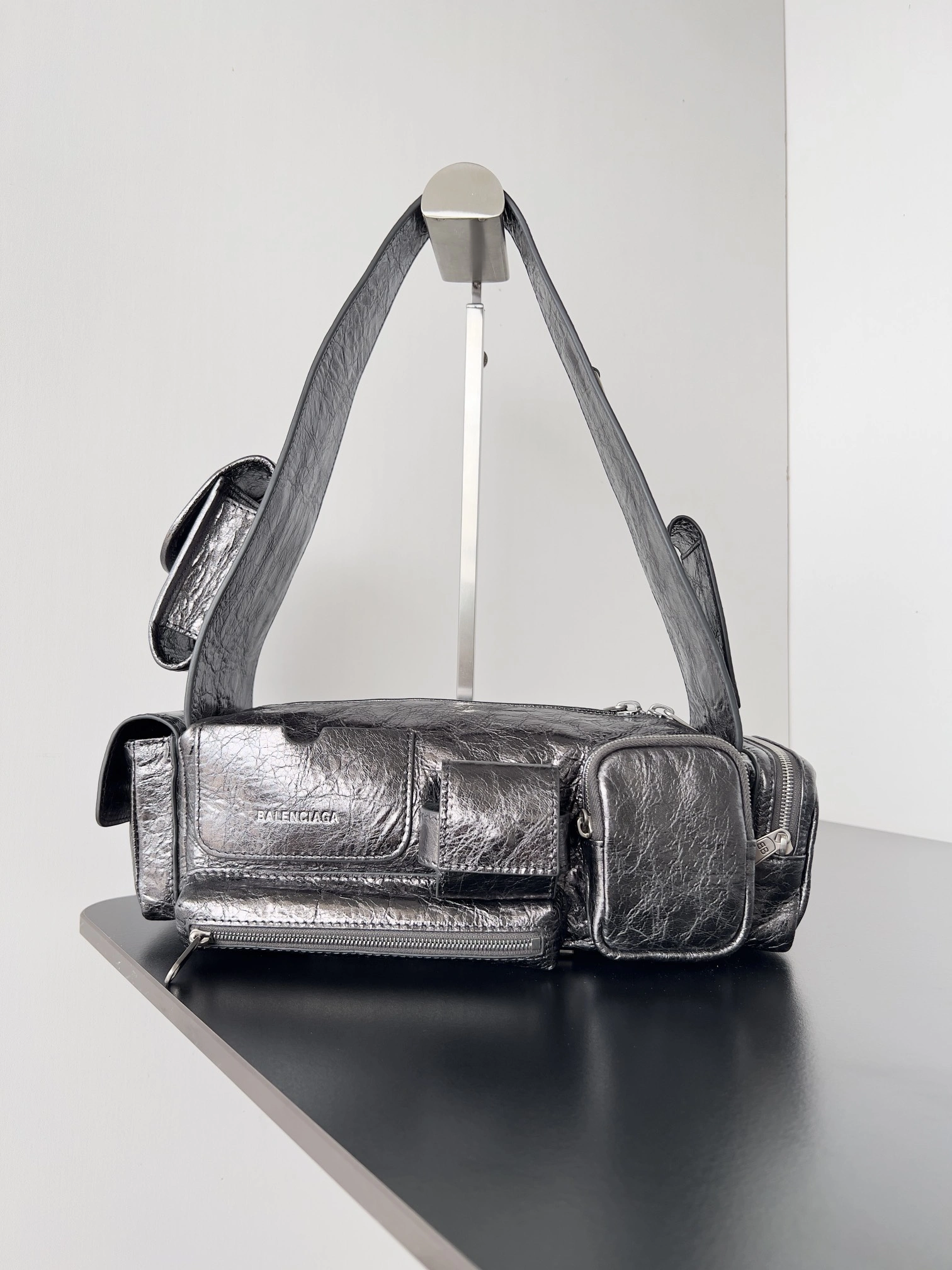 Stretchable Balenciaga Superbusy Vintage Lambskin Shoulder Bag - Dark Punk Tote 64711