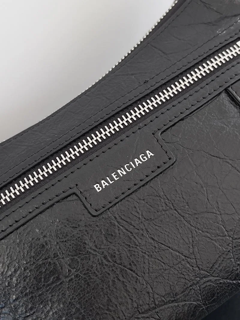 Balenciaga Superbusy Vintage Lambskin Shoulder Bag Chic 38288