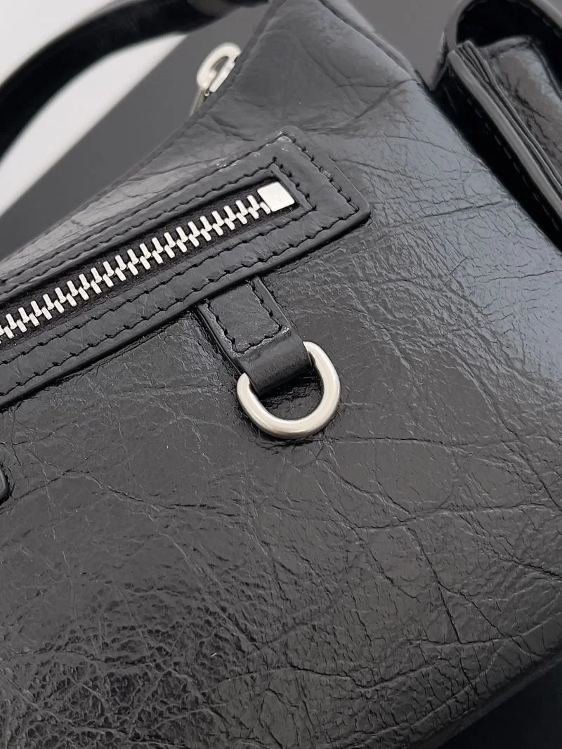 Balenciaga Superbusy Vintage Lambskin Shoulder Bag Chic 38288