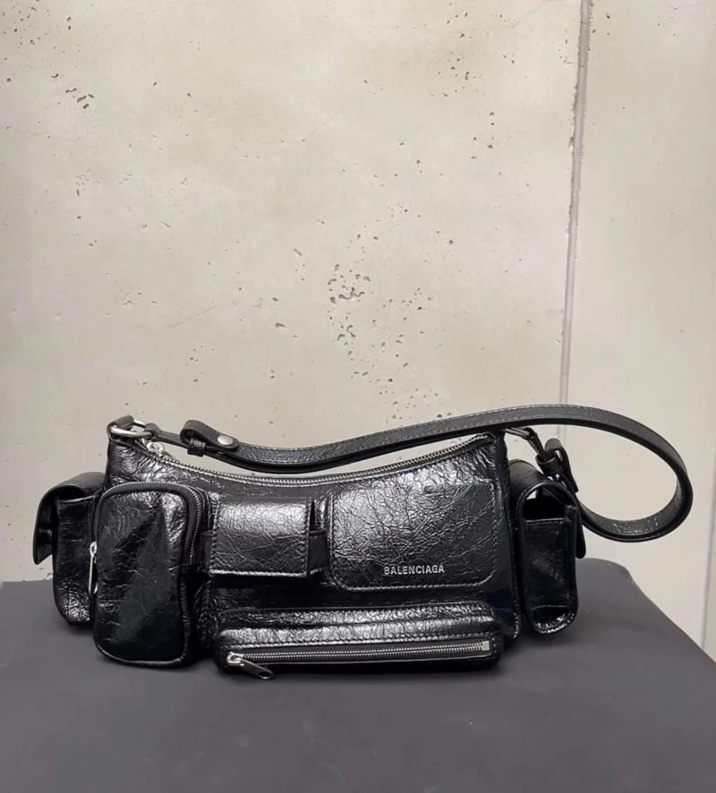 Balenciaga Superbusy Vintage Lambskin Shoulder Bag Chic 38288