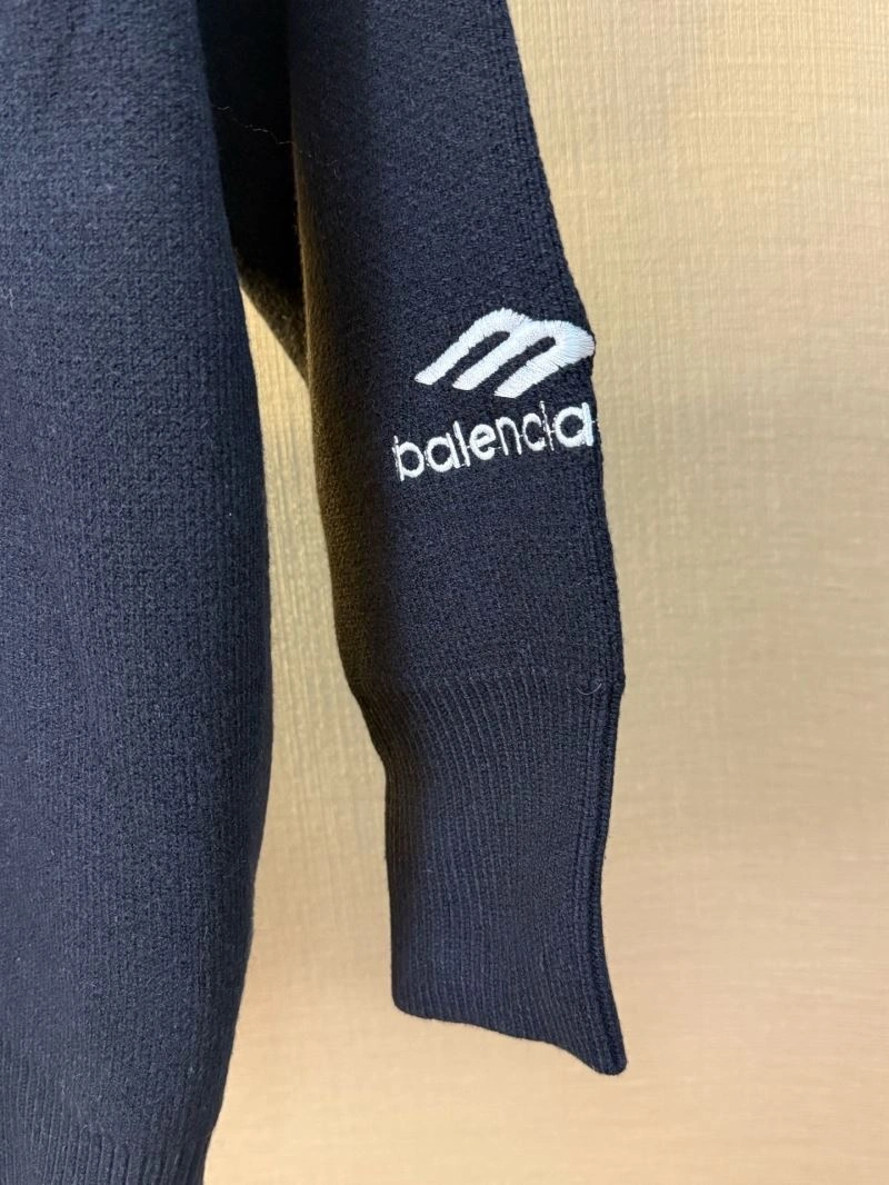 Balenciaga Sweaters Elegant 98610