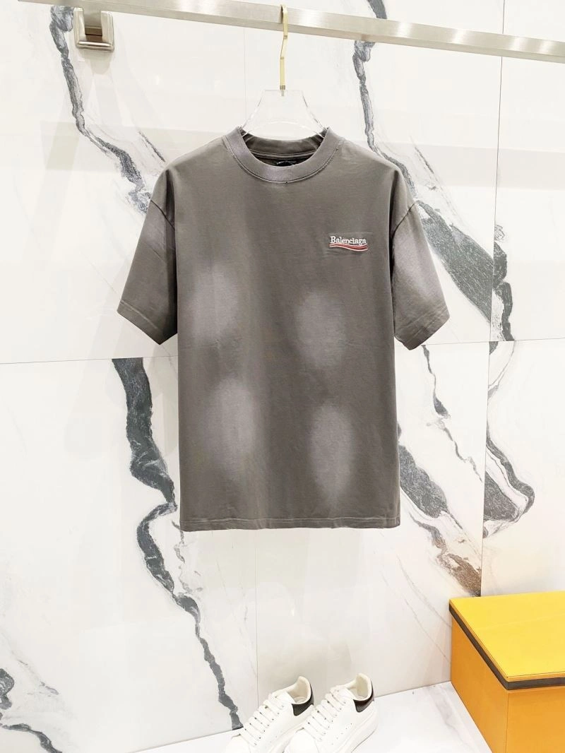 Balenciaga T-Shirts Vibrant 96532