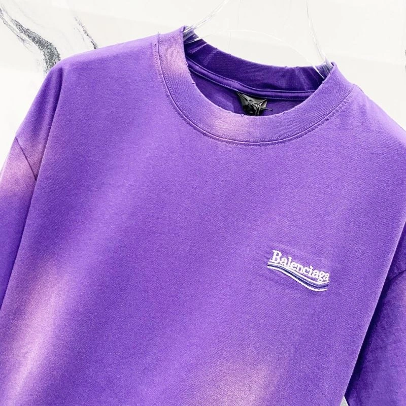 Balenciaga T-Shirts Vibrant 96532