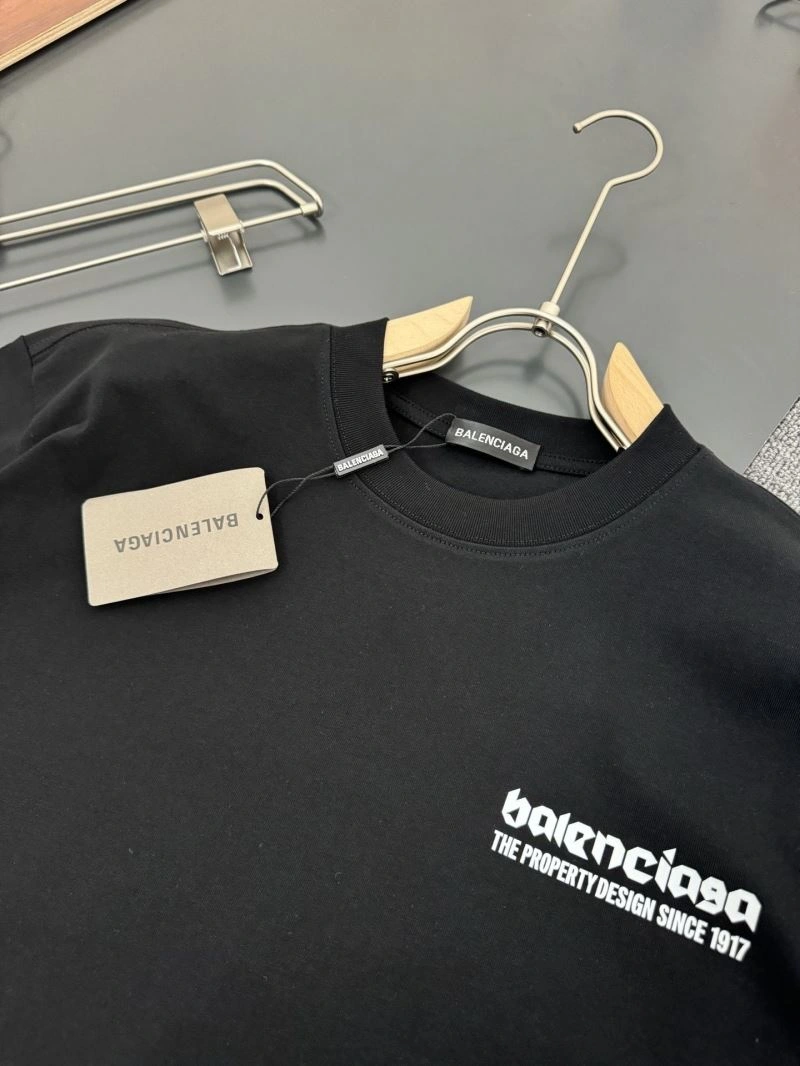 Elegant Balenciaga T-Shirts 96529