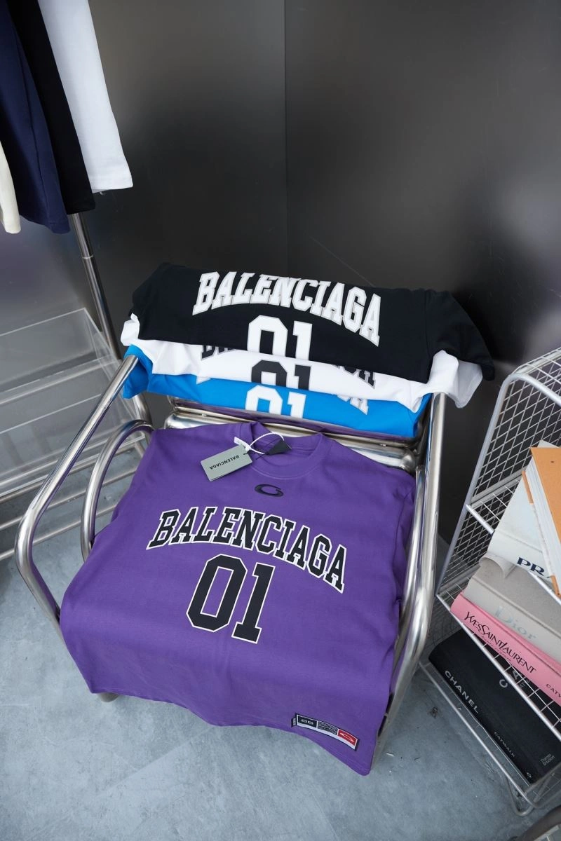 Balenciaga T-Shirts Sporty 98611