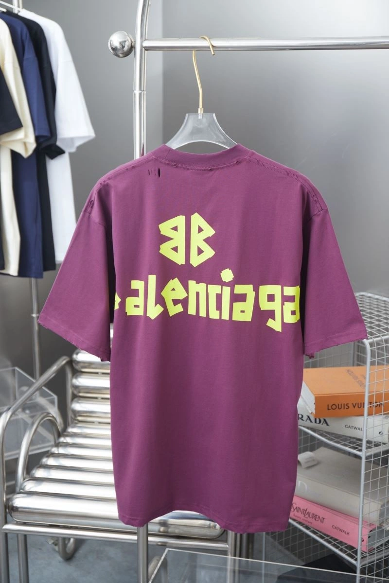 Sleek Balenciaga T-Shirts 98574