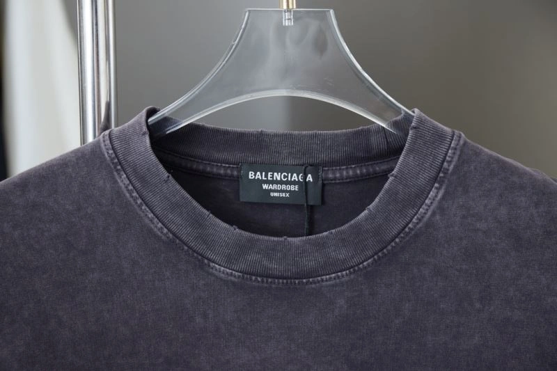 FreshLook Balenciaga T-Shirts 98602