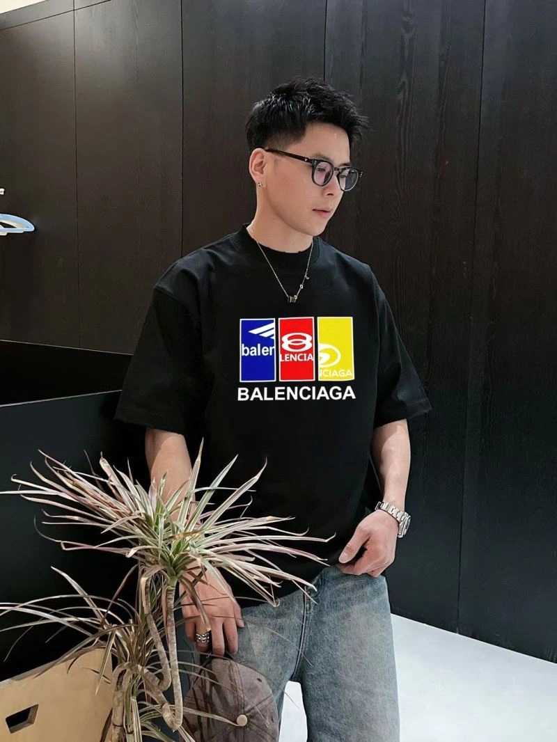 Cozy Balenciaga T-Shirts 98559
