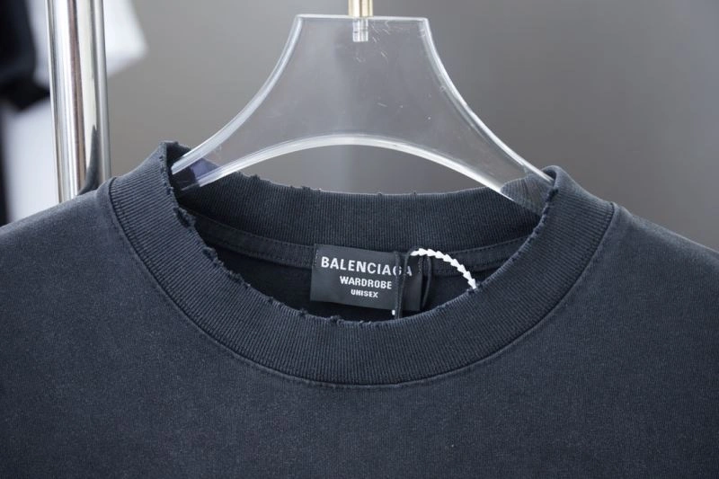 HighPerformance Balenciaga T-Shirts 98558