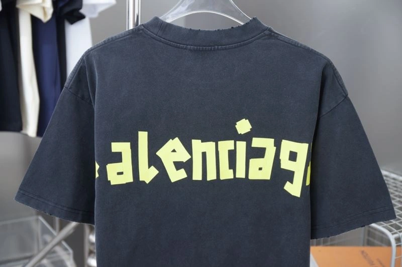 HighPerformance Balenciaga T-Shirts 98558