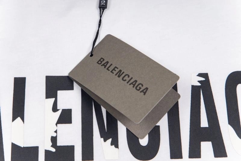 Balenciaga T-Shirts Versatile 98550