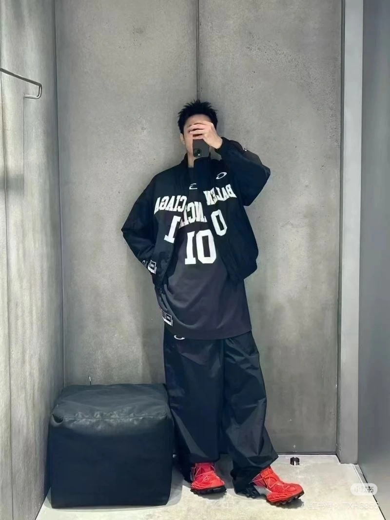 HighQuality Balenciaga T-Shirts 98588