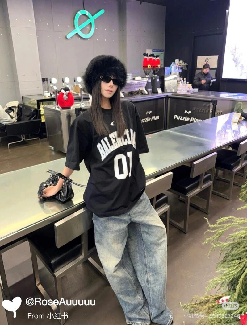 HighQuality Balenciaga T-Shirts 98588