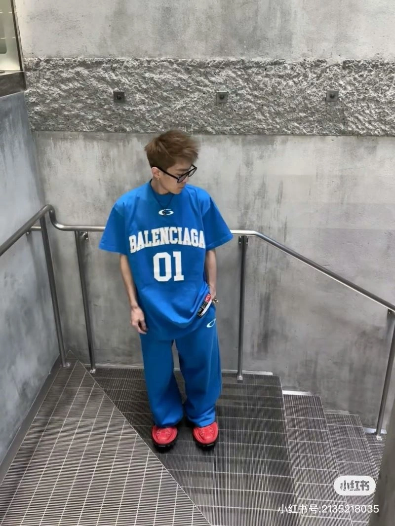 UrbanStyle Balenciaga T-Shirts 98553