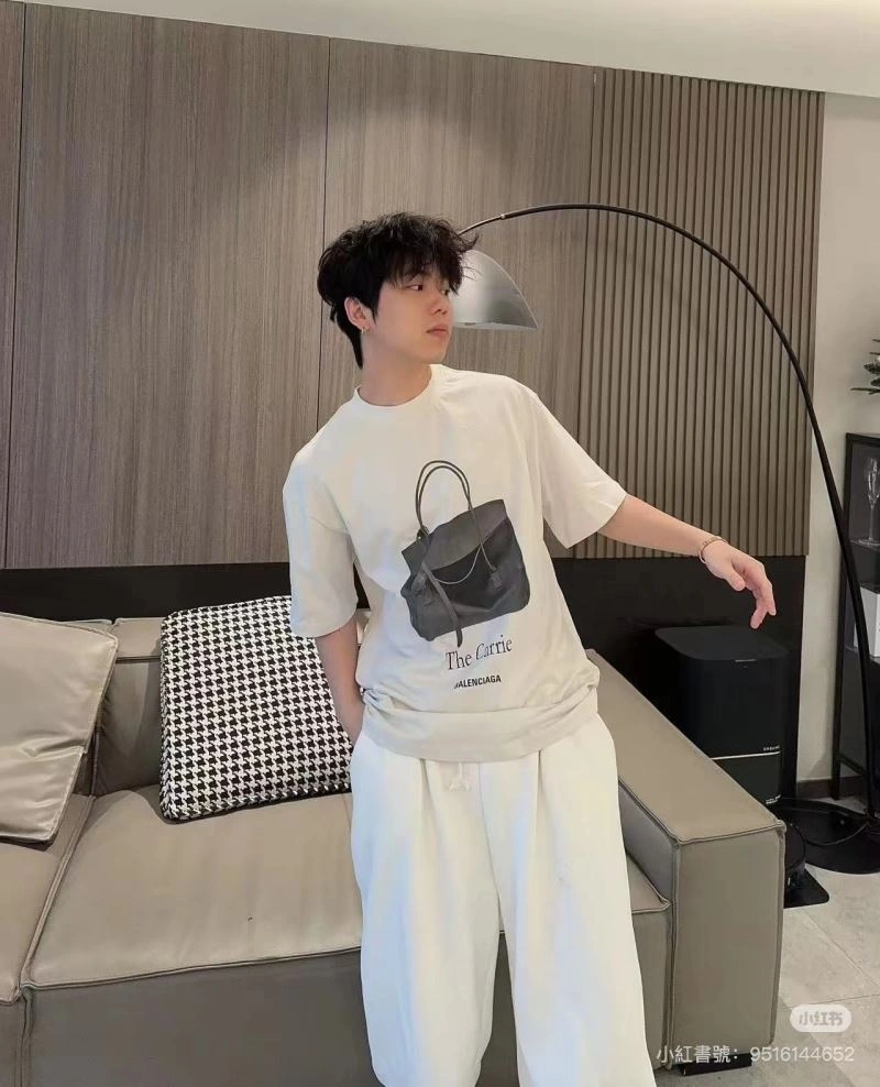 Balenciaga T-Shirts Sophisticated 98538