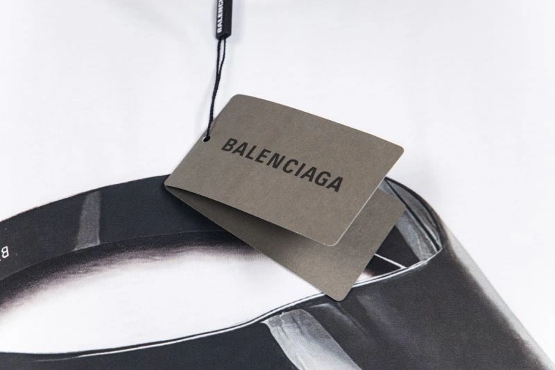 Balenciaga T-Shirts HighQuality 98577