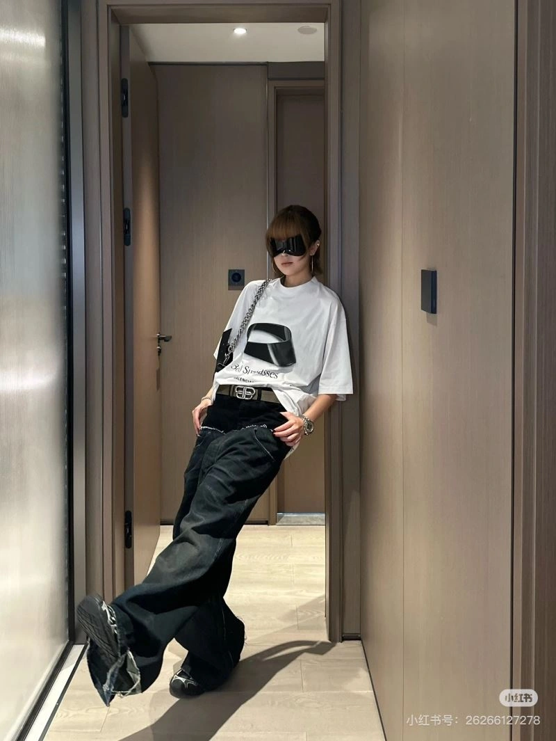 Balenciaga T-Shirts HighQuality 98577