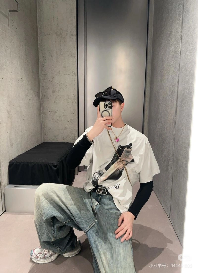 Balenciaga T-Shirts HighPerformance 98562