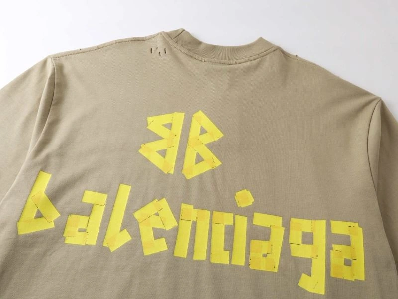 Sporty Balenciaga T-Shirts 98530