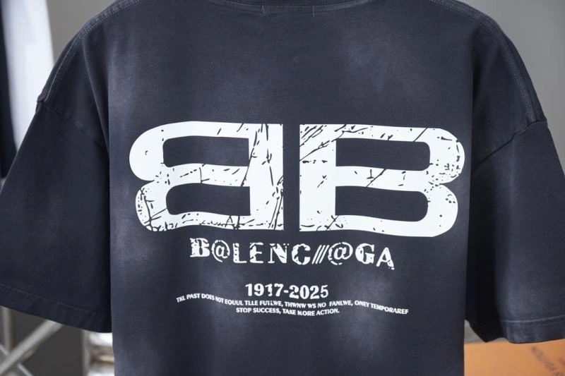 SmartChoice Balenciaga T-Shirts 98507