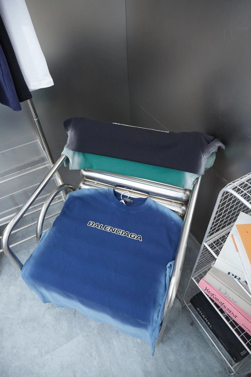 OnTrend Balenciaga T-Shirts 98505