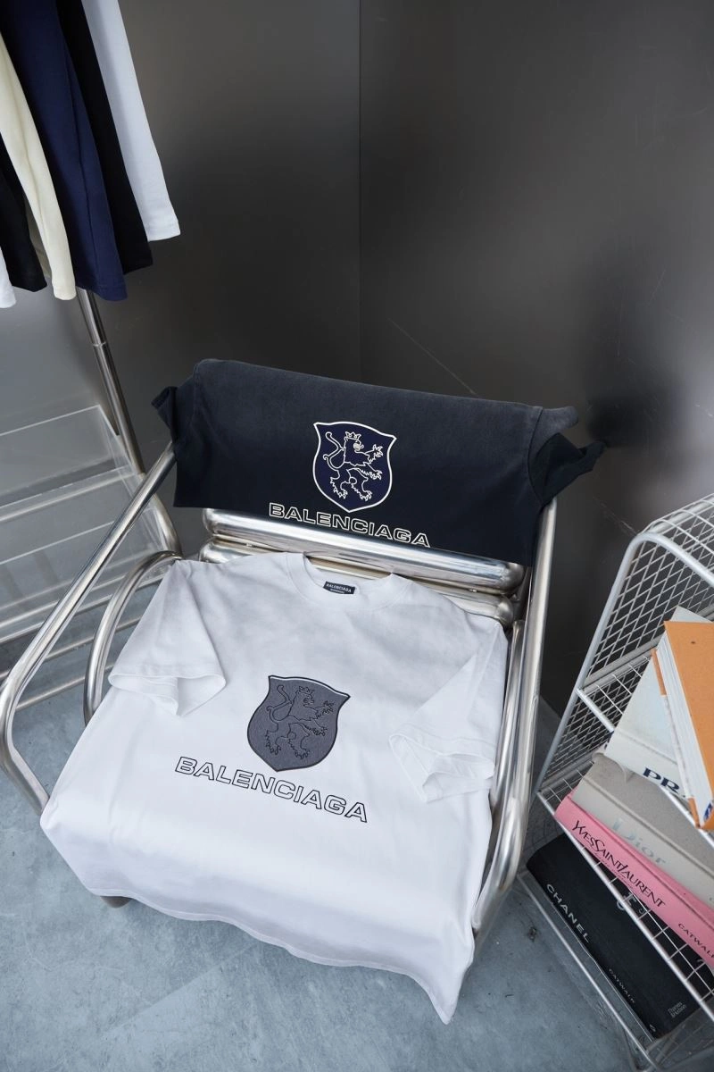 Balenciaga T-Shirts Minimalist 98536