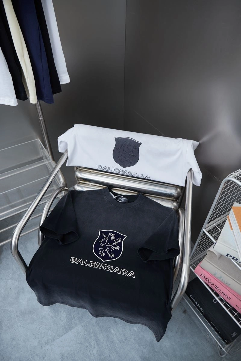 ModernLook Balenciaga T-Shirts 98502