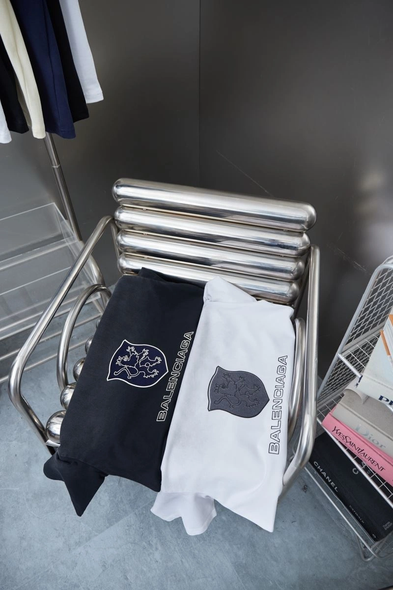 ModernLook Balenciaga T-Shirts 98502