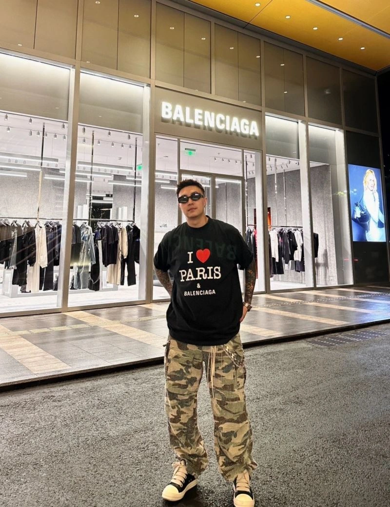 OdorResistant Balenciaga T-Shirts 98531