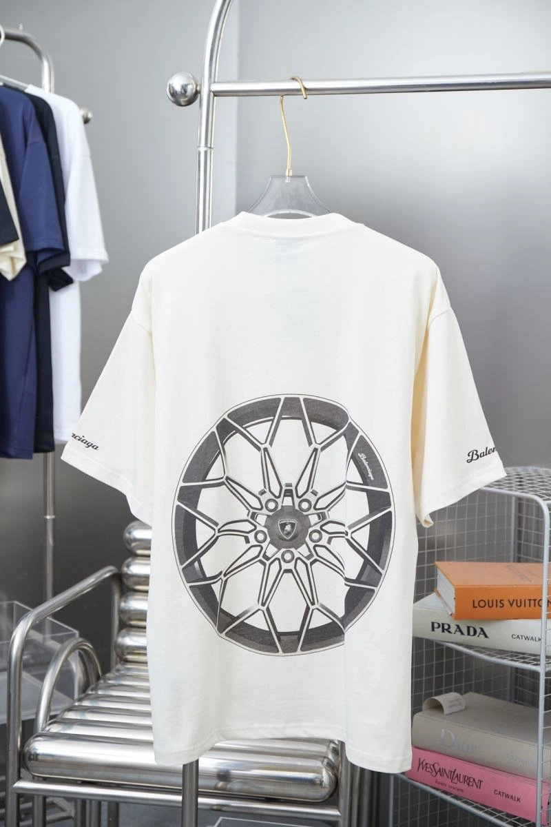 Supportive Balenciaga T-Shirts 98535