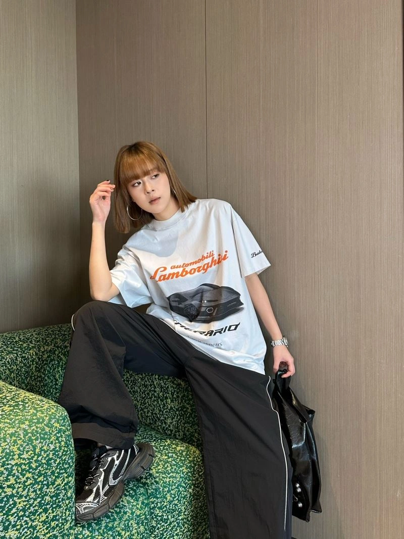Supportive Balenciaga T-Shirts 98535