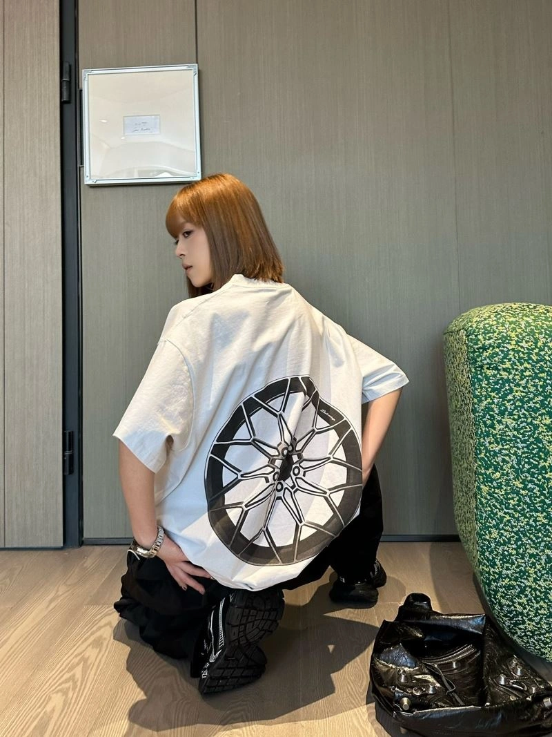 Supportive Balenciaga T-Shirts 98535
