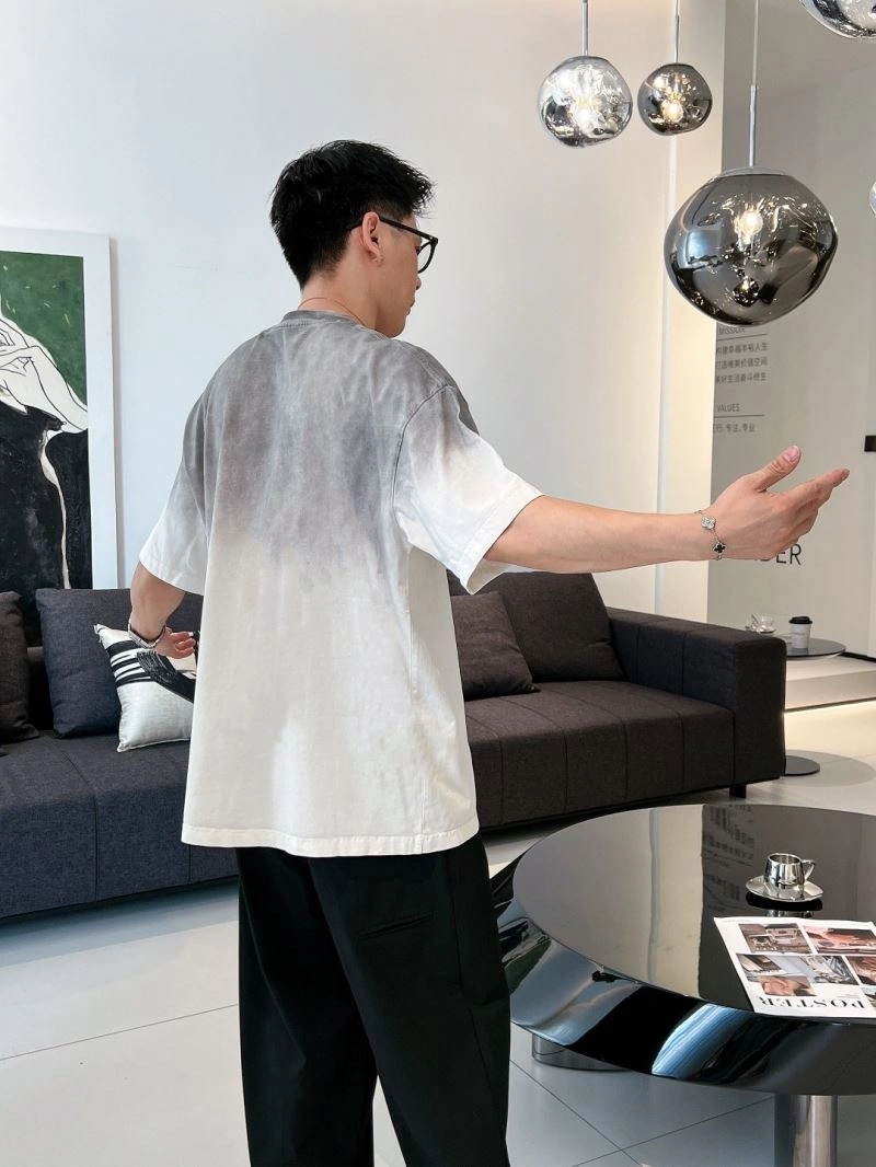 Balenciaga T-Shirts ModernLook 98498