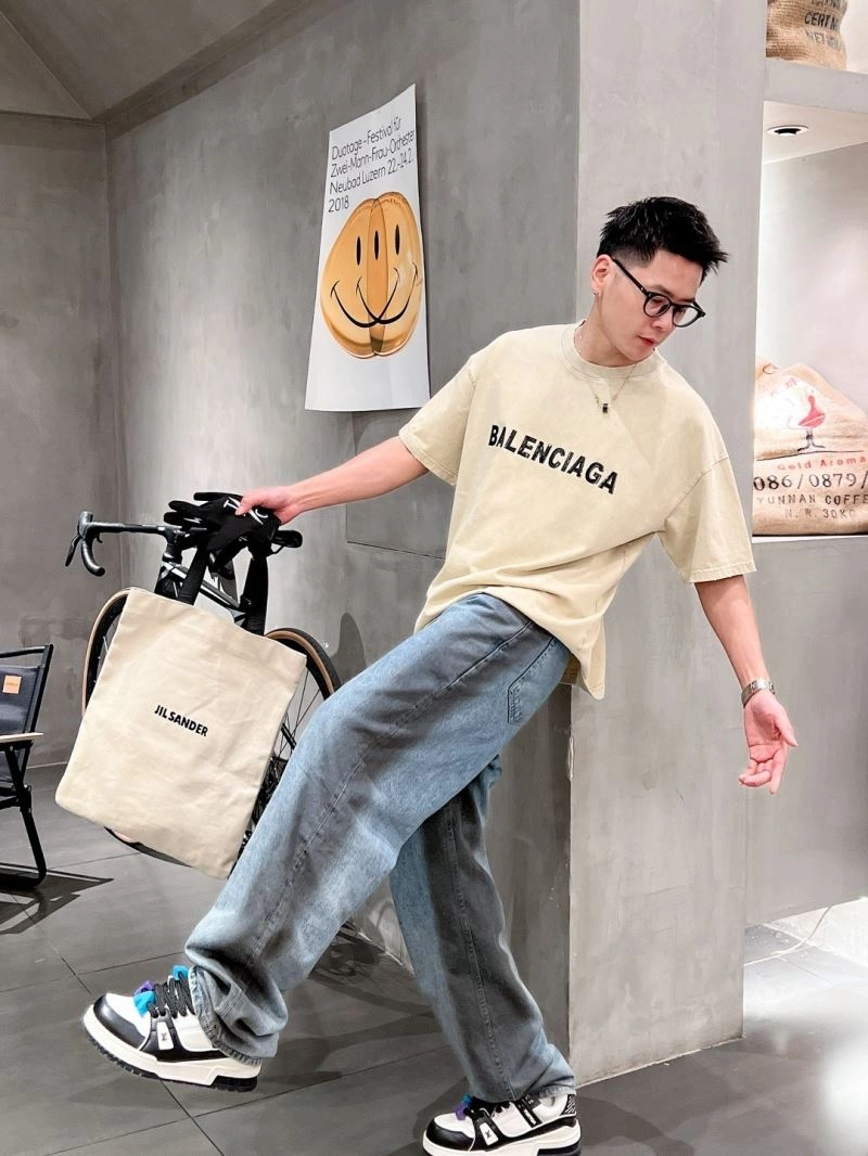 Balenciaga T-Shirts Bright 98496