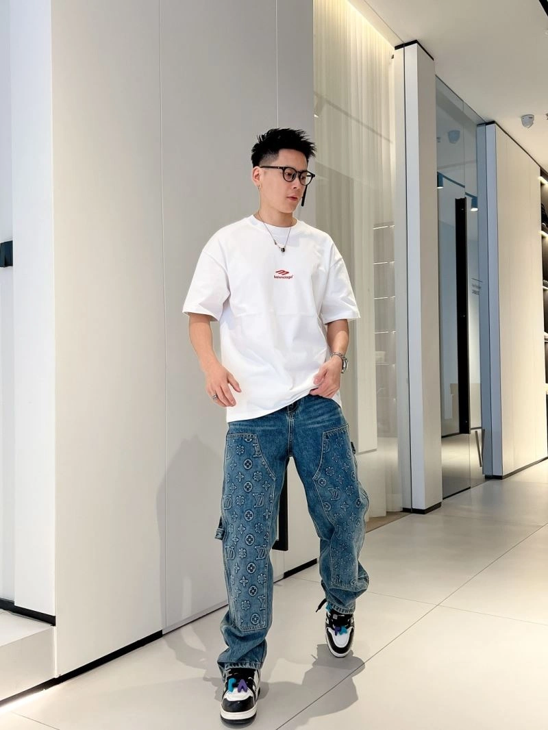 GoodFit Balenciaga T-Shirts 98490