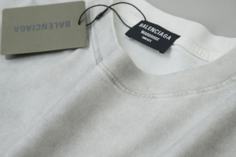 Flexible Balenciaga T-Shirts 98493