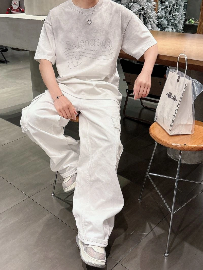 Flexible Balenciaga T-Shirts 98493