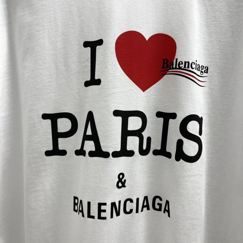 Seasonal Balenciaga T-Shirts 98469