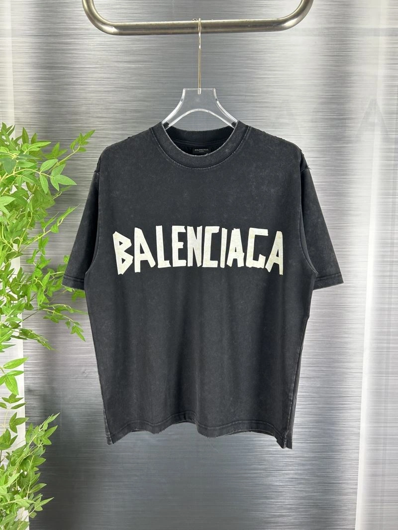 Sporty Balenciaga T-Shirts 98464