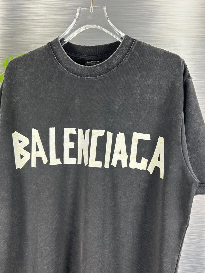 Sporty Balenciaga T-Shirts 98464