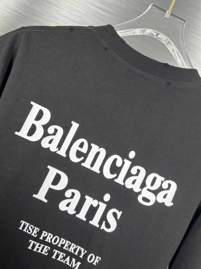 Contemporary Balenciaga T-Shirts 98449