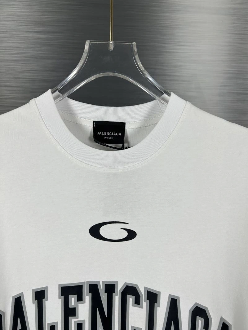 Seasonal Balenciaga T-Shirts 98478