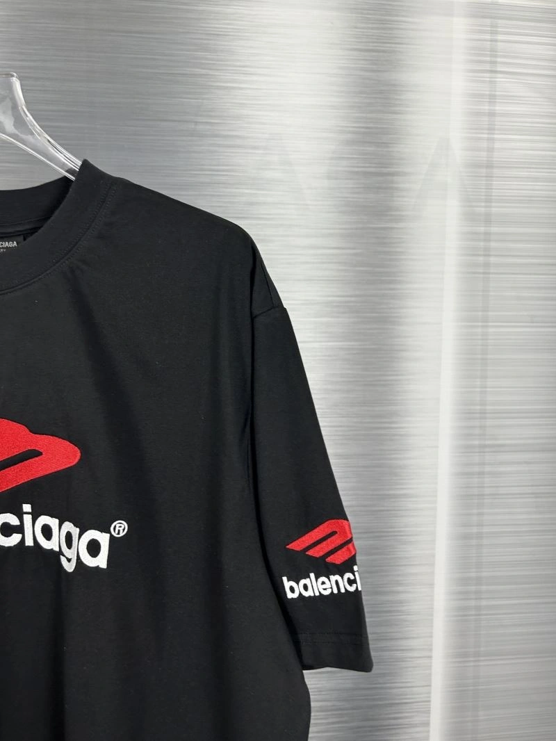 Breathable Balenciaga T-Shirts 98421