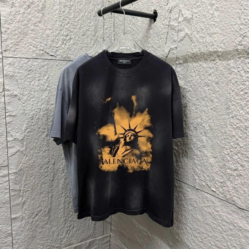 Balenciaga T-Shirts Vibrant 98405