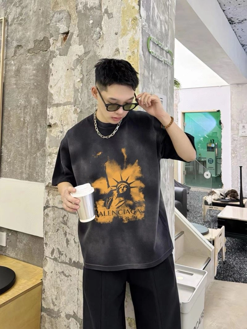 Balenciaga T-Shirts Vibrant 98405
