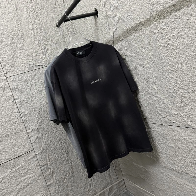 Balenciaga T-Shirts Vibrant 98397